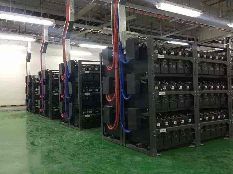 UPS電源租賃，為人工智能、醫(yī)療、能源領域提供不間斷電力保障